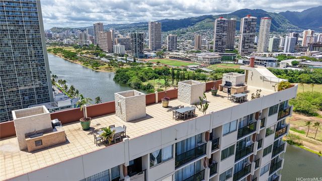 444 Nahua Street 912, Honolulu, HI 96815