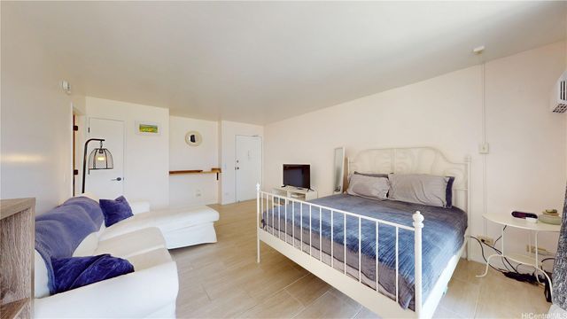 444 Nahua Street 912, Honolulu, HI 96815