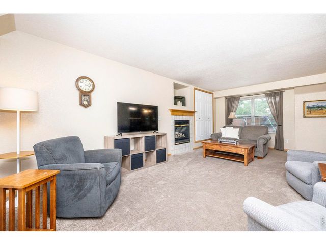 1110 Alpine Ct, Windsor, CO 80550