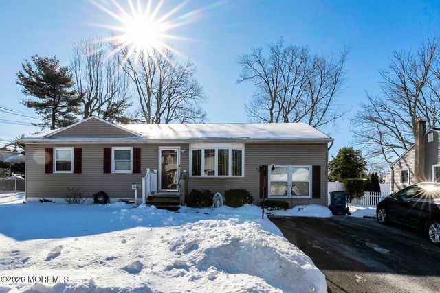 4 Clark Drive, Hazlet, NJ 07730