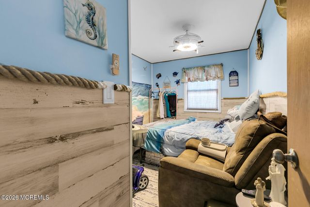 4 Clark Drive, Hazlet, NJ 07730