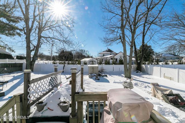 4 Clark Drive, Hazlet, NJ 07730