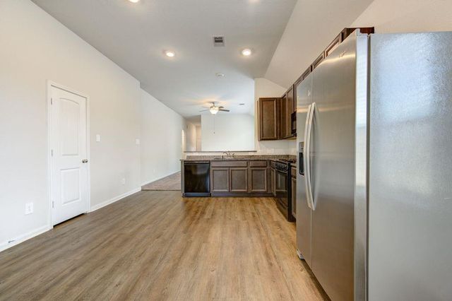 14469 Sugar Pines Drive, Conroe, TX 77302