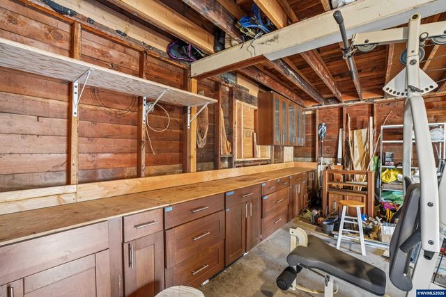 1143 Lansford Dr SE, Salem, OR 97302