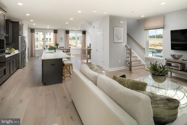 3453 SAINT ROBIN LN, Bowie, MD 20716