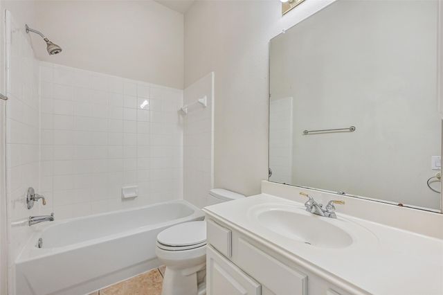 1448 N Riviera Circle, Pearland, TX 77581