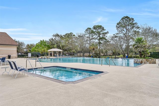 1448 N Riviera Circle, Pearland, TX 77581