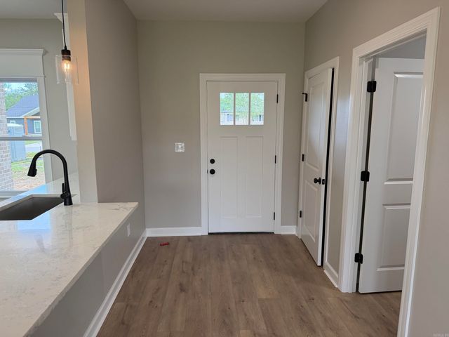 6221 Tammy Lane, Sherwood, AR 72120