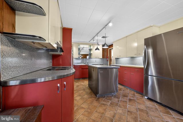 1427 LACROSSE AVE, Reading, PA 19607