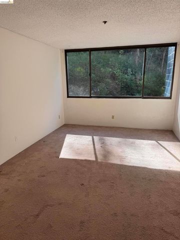 555 Pierce St 536, Albany, CA 94706