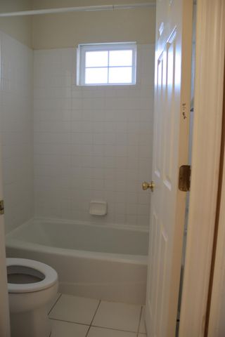 2607 Allegiance Ln, Riverbank, CA 95367