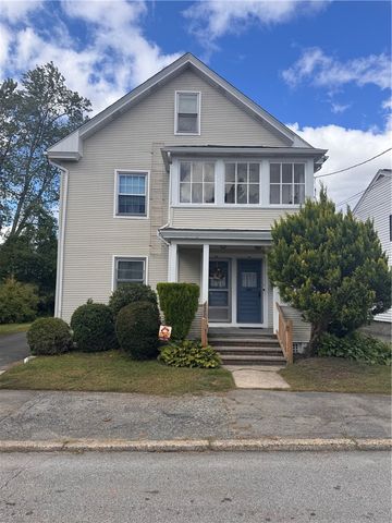 71 Rowe Avenue, Pawtucket, RI 02861