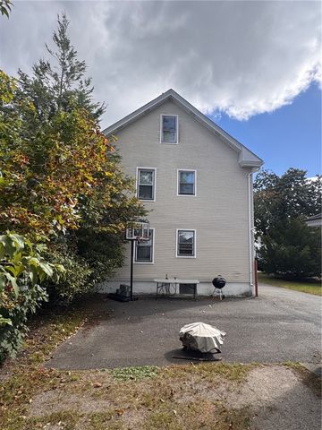 71 Rowe Avenue, Pawtucket, RI 02861