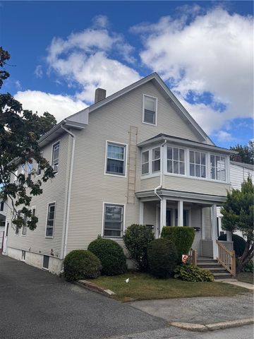 71 Rowe Avenue, Pawtucket, RI 02861