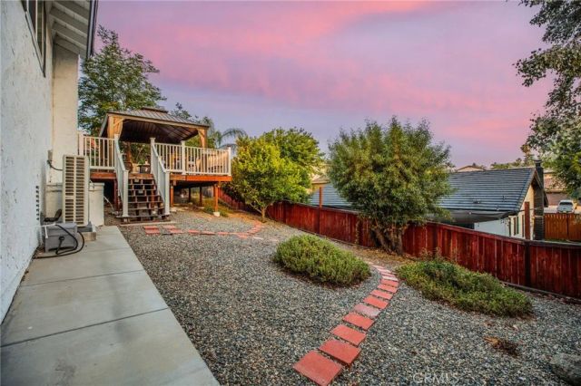 23039 Blue Bird Drive, Canyon Lake, CA 92587