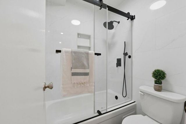 500 W Middlefield Road 121, Mountain View, CA 94043