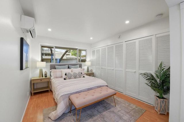 500 W Middlefield Road 121, Mountain View, CA 94043