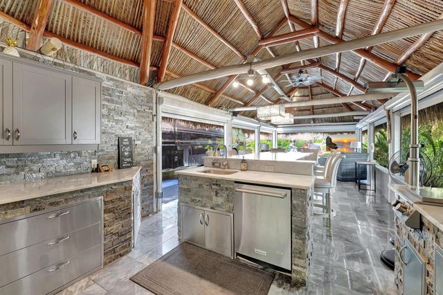 58 S Carol Parkway 58, Margate, FL 33068