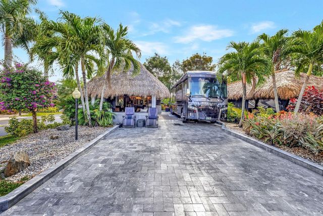 58 S Carol Parkway 58, Margate, FL 33068