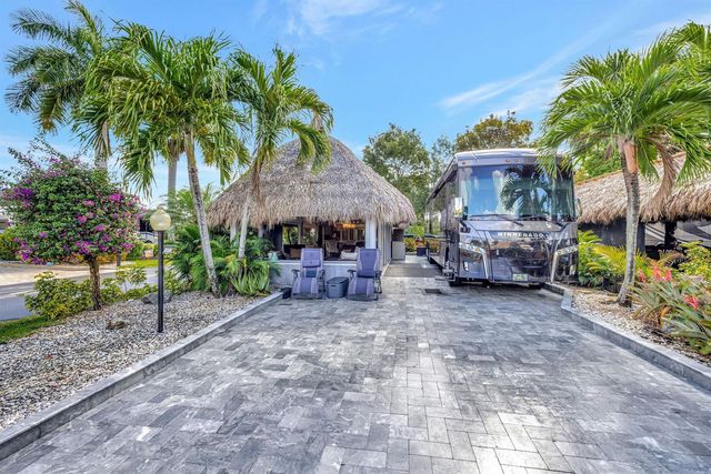 58 S Carol Parkway 58, Margate, FL 33068