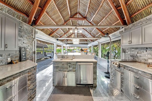 58 S Carol Parkway 58, Margate, FL 33068
