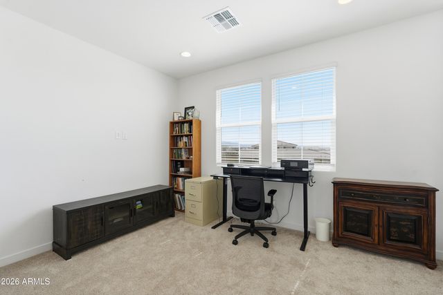 10204 E ULYSSES Avenue, Mesa, AZ 85212