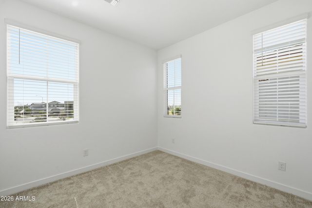 10204 E ULYSSES Avenue, Mesa, AZ 85212