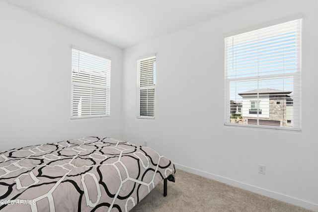 10204 E ULYSSES Avenue, Mesa, AZ 85212