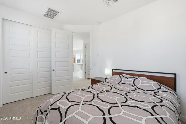 10204 E ULYSSES Avenue, Mesa, AZ 85212
