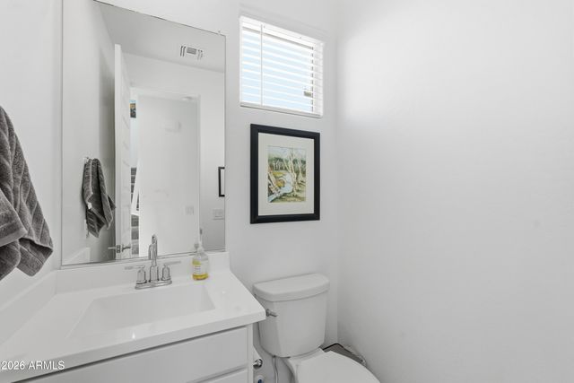 10204 E ULYSSES Avenue, Mesa, AZ 85212