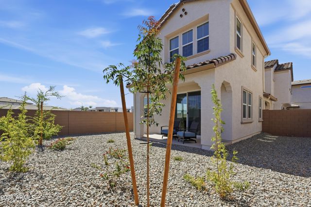 10204 E ULYSSES Avenue, Mesa, AZ 85212