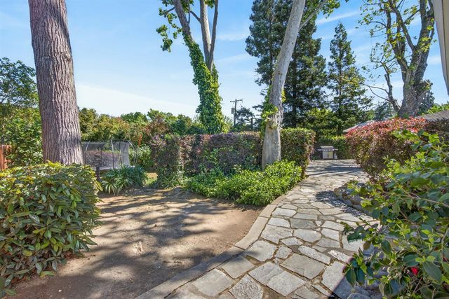 2026 Mission Ave, Carmichael, CA 95608