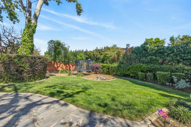 2026 Mission Ave, Carmichael, CA 95608