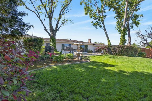 2026 Mission Ave, Carmichael, CA 95608