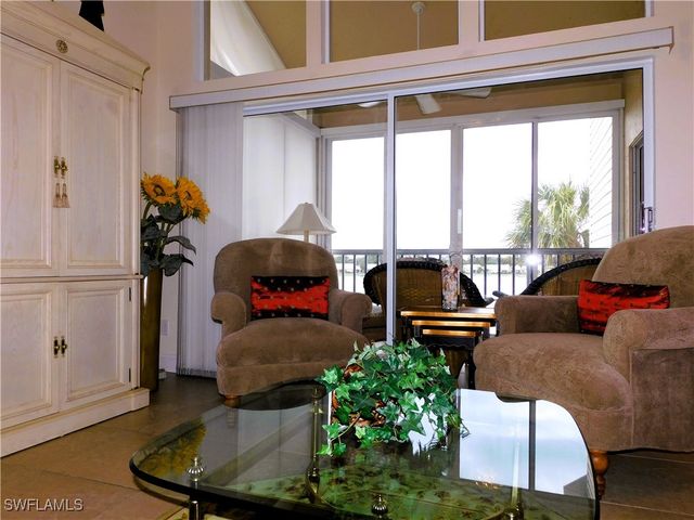 2651 Citrus Lake DR D306, Naples, FL 34109