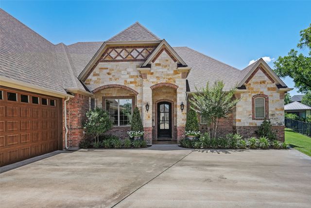 6100 Browning Court, Granbury, TX 76049