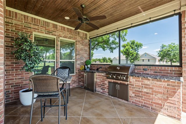 6100 Browning Court, Granbury, TX 76049