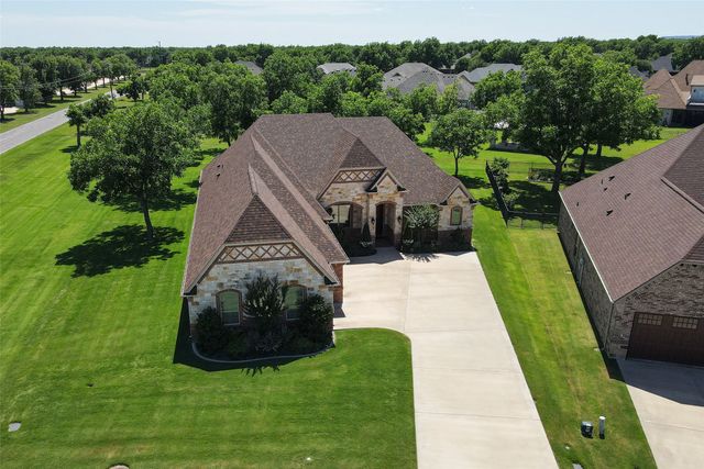 6100 Browning Court, Granbury, TX 76049