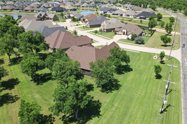 6100 Browning Court, Granbury, TX 76049