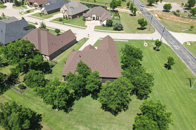 6100 Browning Court, Granbury, TX 76049