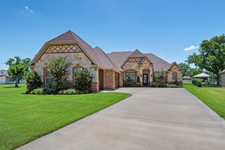 6100 Browning Court, Granbury, TX 76049