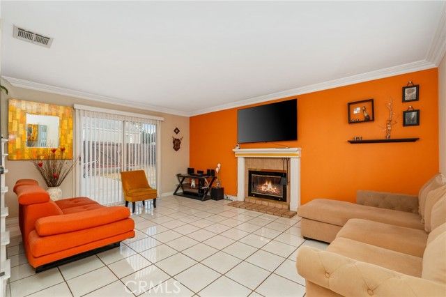 1949 Cottonwood Drive, Colton, CA 92324