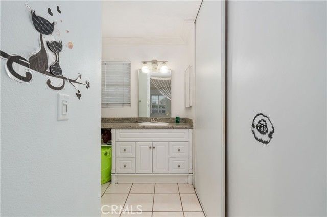 1949 Cottonwood Drive, Colton, CA 92324