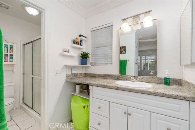 1949 Cottonwood Drive, Colton, CA 92324