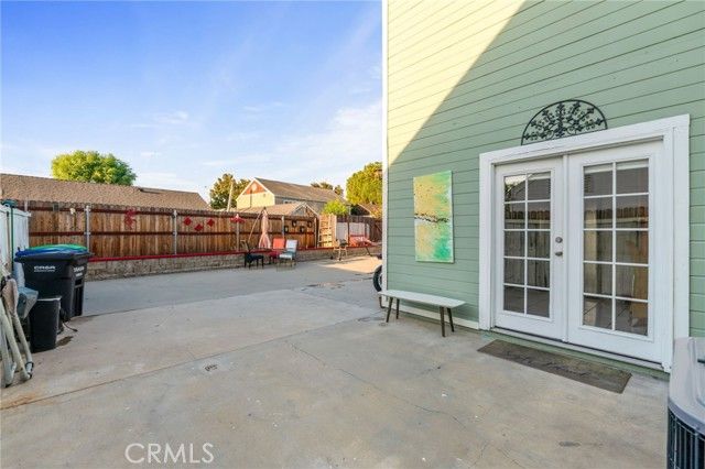 1949 Cottonwood Drive, Colton, CA 92324