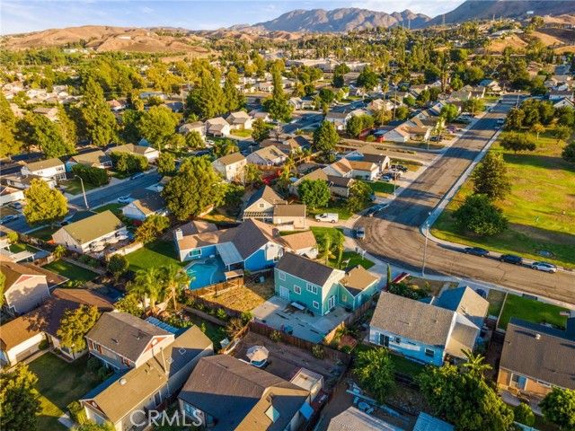 1949 Cottonwood Drive, Colton, CA 92324