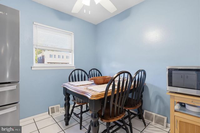 2754 CLAYTON ST, Philadelphia, PA 19152