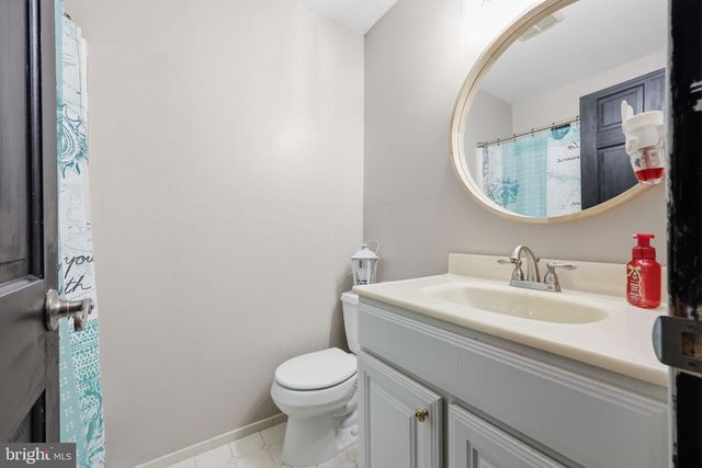 2754 CLAYTON ST, Philadelphia, PA 19152