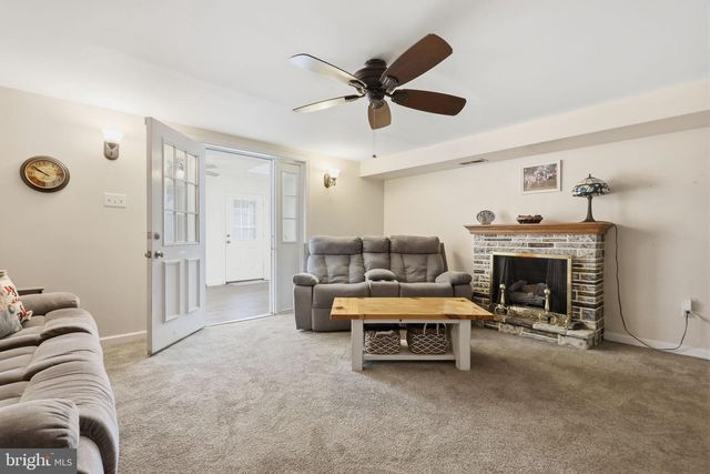 2754 CLAYTON ST, Philadelphia, PA 19152