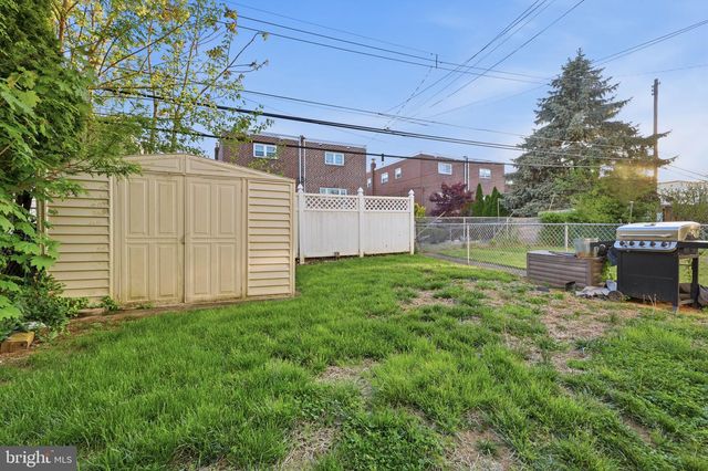2754 CLAYTON ST, Philadelphia, PA 19152